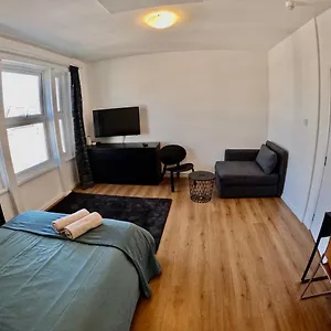  Appartement Lovely One Bedroom Flat Royaume-Uni